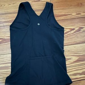 Lululemon high neck tank